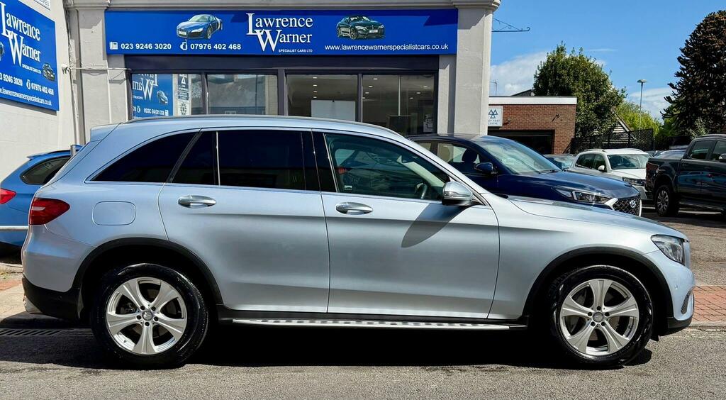 Mercedes-Benz GLC Class 2.1 Glc220d Sport Premium Plus G-tronic 4Matic E Silver