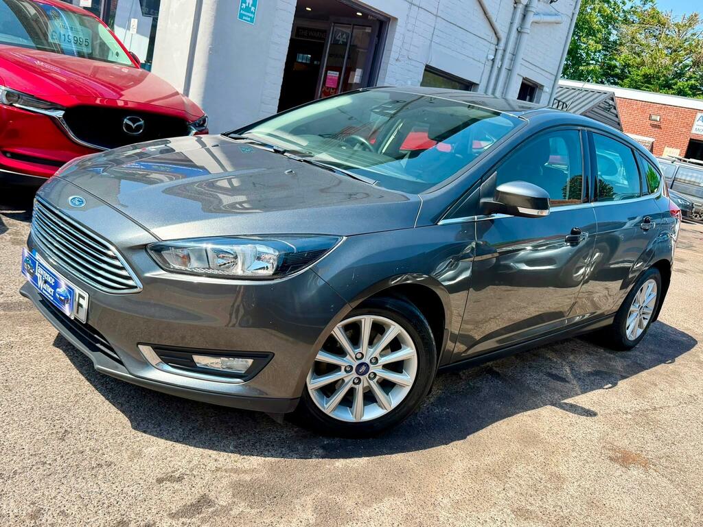 Ford Focus 1.0T Ecoboost Titanium Euro 6 Ss Grey #4