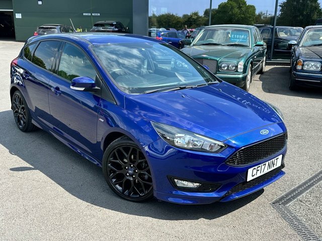 Ford Focus 1.0T Ecoboost St-line Hatchback Blue #4