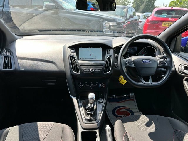 Ford Focus 1.0T Ecoboost St-line Hatchback Blue #5