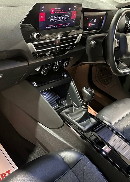 Citroen C4 E-c4 Shine Black #9