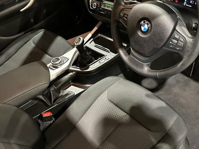 BMW 1 Series 118I 1.5 Sport Nav Step Black #16