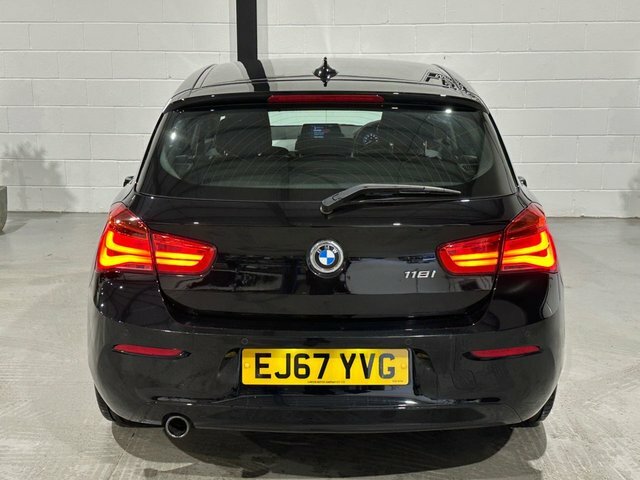 BMW 1 Series 118I 1.5 Sport Nav Step Black #22