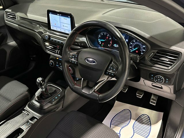 Ford Focus 1.0T Ecoboost St-line Hatchback RJ19PKV Blue #2