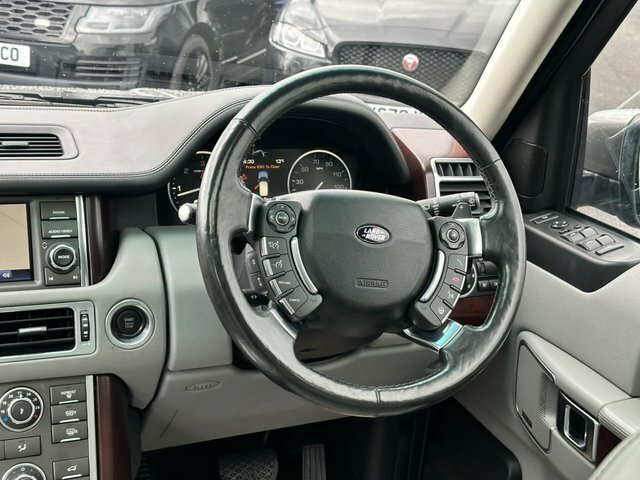 Land Rover Range Rover Suv White #9