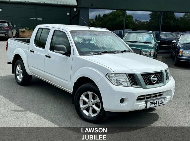 Nissan Navara 2.5 Dci Visia Pickup Double Cab White