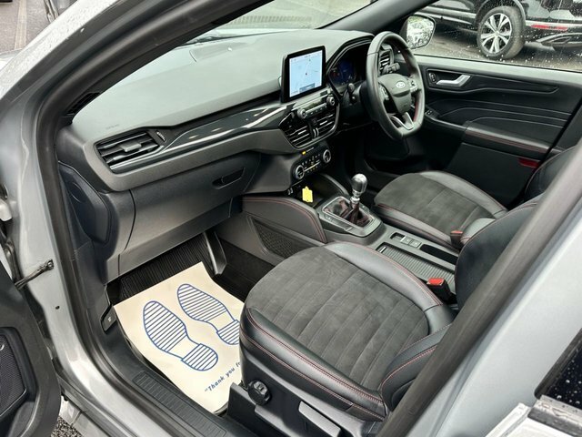 Ford Kuga 1.5 Ecoblue St-line X Edition Suv Manua Silver #2