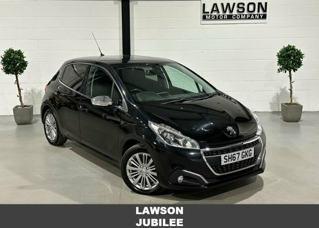 Peugeot 208 1.2 Puretech Allure Hatchback Eu Black