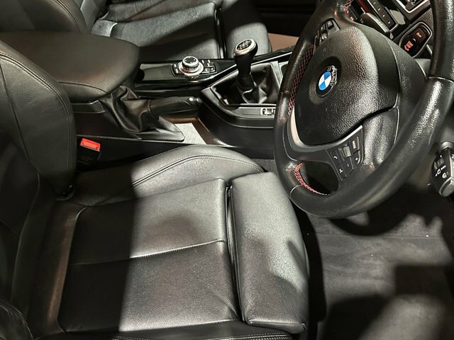 BMW 1 Series 1.5 118I Sport Hatchback Euro 6 Blue #4