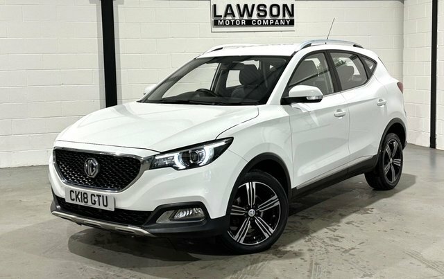 MG ZS Excite Black #23