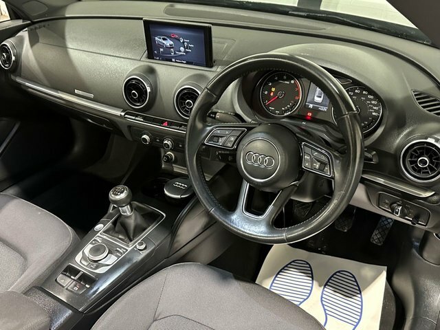 Audi A3 Cabriolet 1.4 Tfsi Cod Se Convertible Euro Black #2