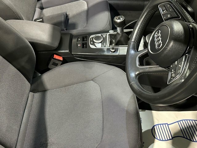 Audi A3 Cabriolet 1.4 Tfsi Cod Se Convertible Euro Black #5