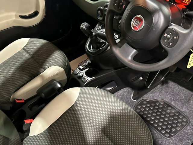 Fiat Panda Hatchback Red #15