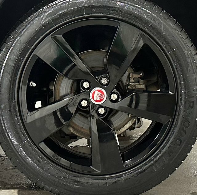 Jaguar E-Pace 2.0 D180 R-dynamic Se Awd Euro 6 Ss #31