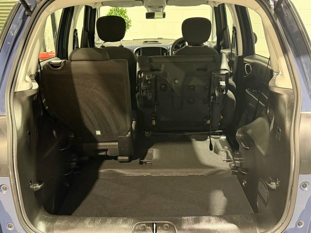 Fiat 500L 500L Blue #63