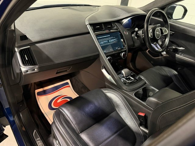 Jaguar E-Pace R-dynamic S Grey #70