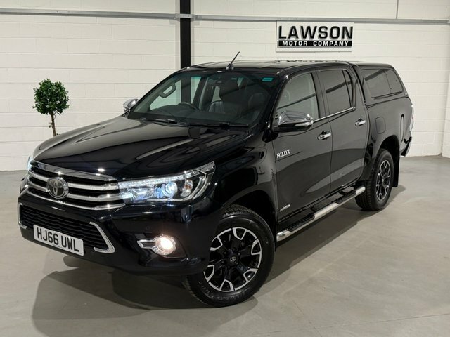 Toyota HILUX 2.4 D-4d Active 2016 White #46