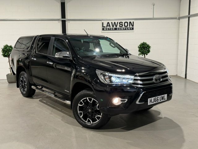 Toyota HILUX 2.4 D-4d Active 2016 White #59