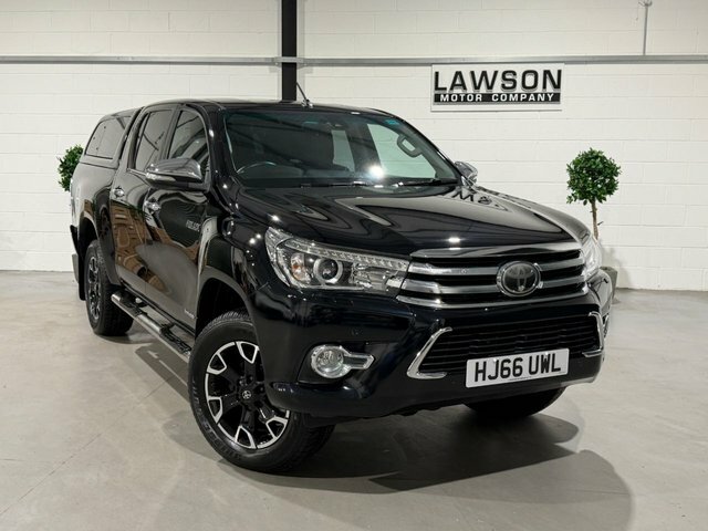 Toyota HILUX 2.4 D-4d Active 2016 White #8