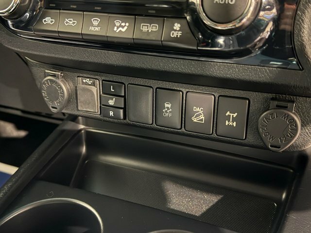 Toyota HILUX 2.4 D-4d Active 2016 White #16