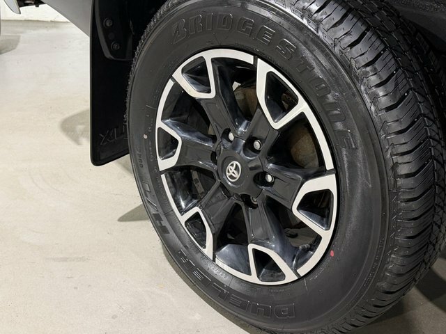 Toyota HILUX 2.4 D-4d Active 2016 White #7