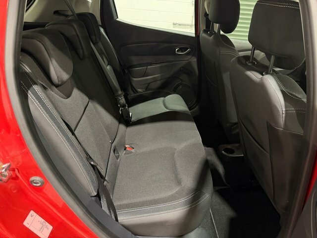 Renault Clio 1.2 16V Dynamique Nav Hatchback Red #3