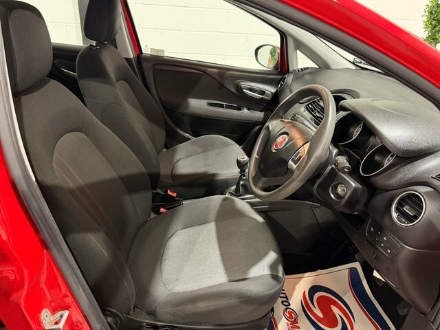 Fiat Punto 1.2 Pop Hatchback Euro 5 69 Bhp Red #2