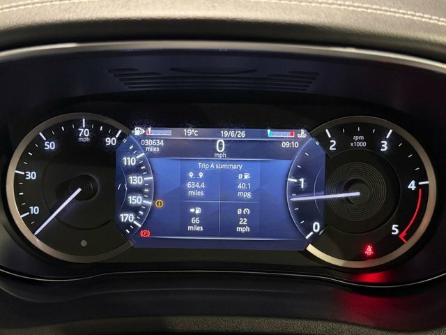 Jaguar E-Pace E-pace 2.0 D200 R-dynamic Se Grey #39