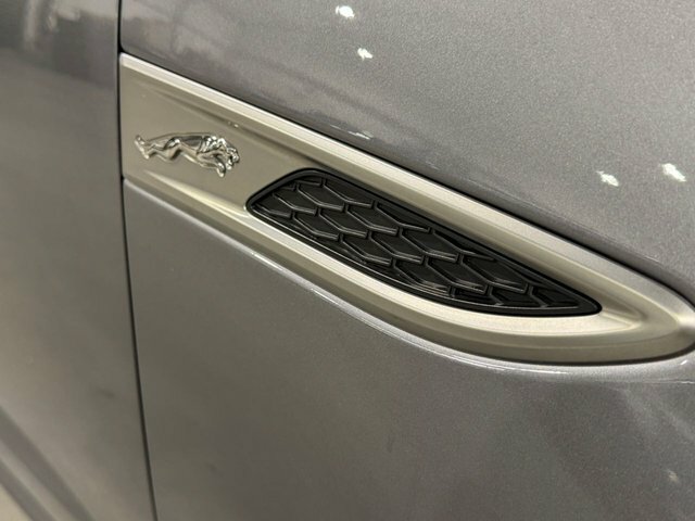 Jaguar E-Pace E-pace 2.0 D200 R-dynamic Se Grey #7