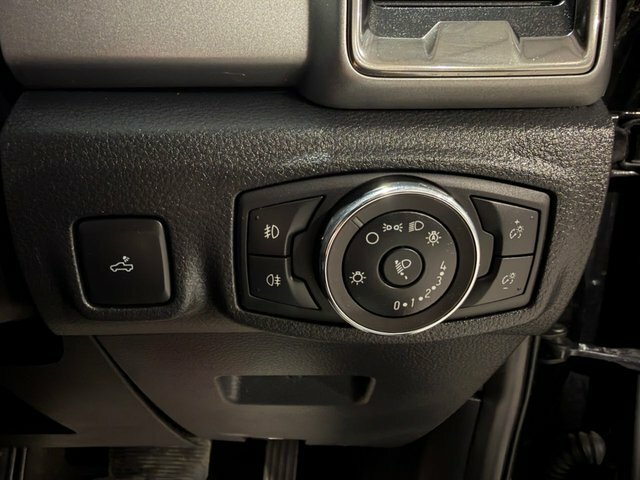 Ford Ranger Wildtrak White #33