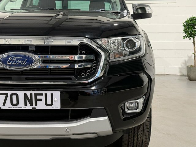 Ford Ranger Wildtrak White #44