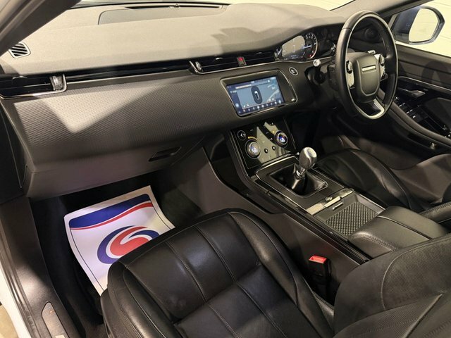 Land Rover Range Rover Evoque 2.0 D150 R-dynamic Black #56