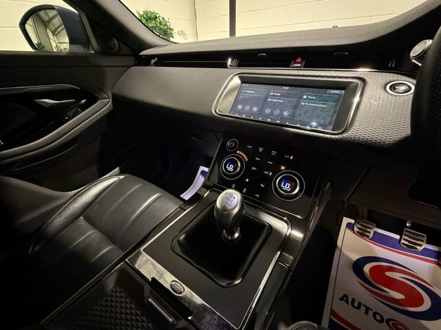Land Rover Range Rover Evoque 2.0 D150 R-dynamic Black #18
