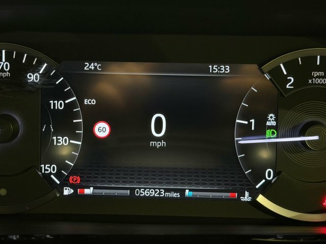 Land Rover Range Rover Evoque 2.0 D150 R-dynamic Black #39