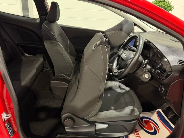 Ford Fiesta 1.1 Ti-vct Zetec Hatchback Euro Red #3