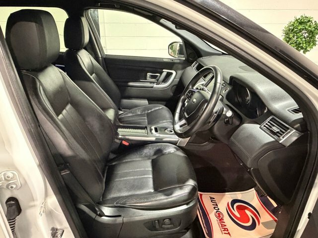 Land Rover Discovery Sport 2.0 Td4 Hse Black Suv 4Wd Euro 6 Black #2