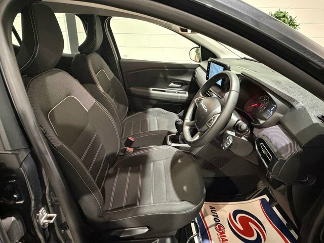 Dacia Sandero 1.0 Tce Expression Hatchback Eur Grey #2