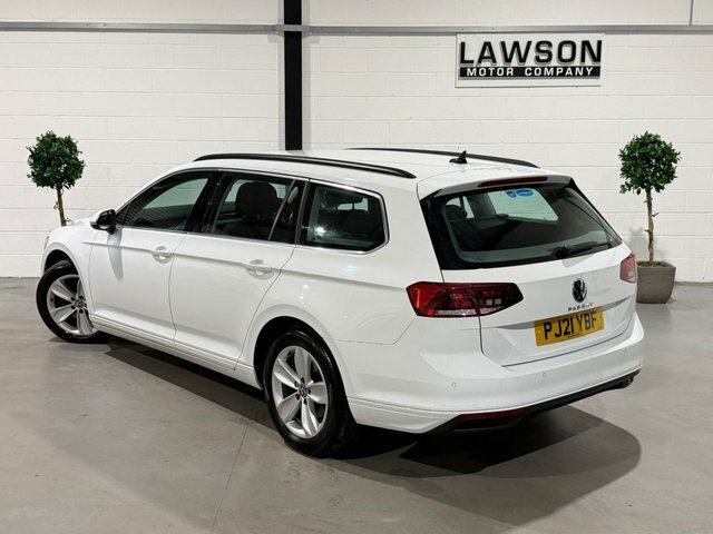 Volkswagen Passat 2.0 Tdi Evo Se Nav Estate Dsg Euro 6 S White #5
