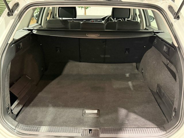Volkswagen Passat Tdi Sel Estate Black #33