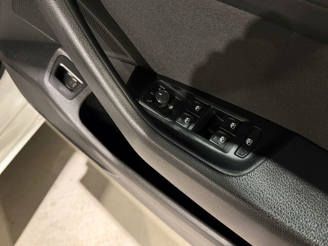 Volkswagen Passat Tdi Sel Estate Black #37