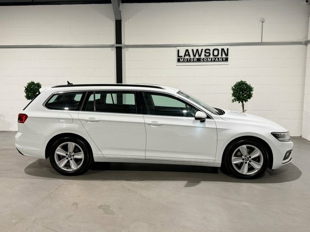 Volkswagen Passat Tdi Sel Estate Black #36