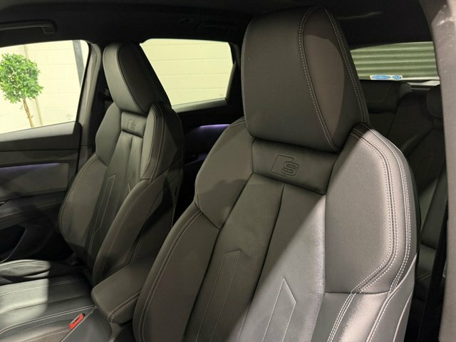 Audi Q4 E Tron Black Black #76