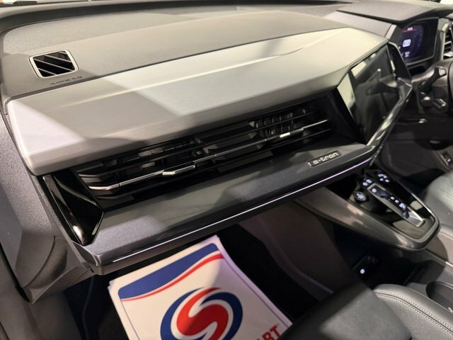 Audi Q4 E Tron Black Black #73