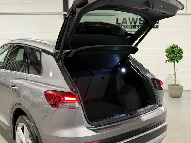 Audi Q4 E Tron Black Black #42