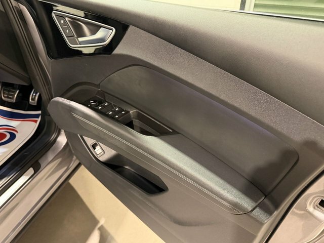 Audi Q4 E Tron Black Black #58