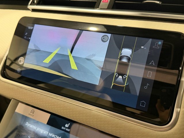 Land Rover Range Rover Velar Velar 2.0 D200 Edition Black #26