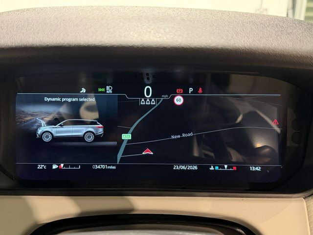 Land Rover Range Rover Velar Velar 2.0 D200 Edition Black #38