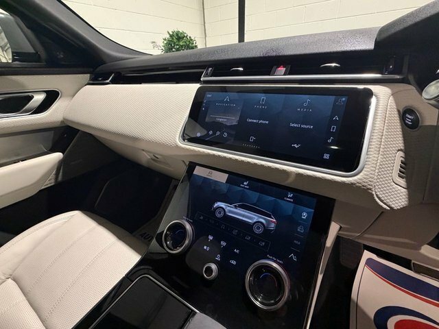Land Rover Range Rover Velar Velar 2.0 D200 Edition Black #19