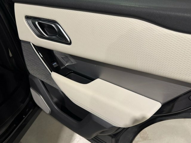 Land Rover Range Rover Velar Velar 2.0 D200 Edition Black #53