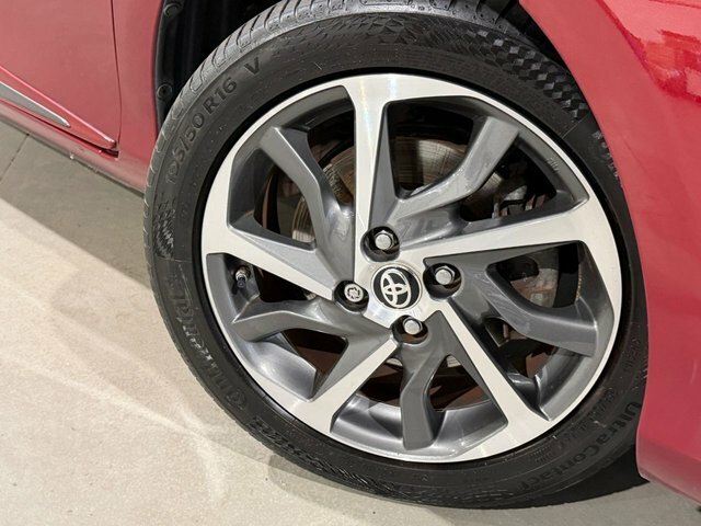 Toyota Yaris 1.5 Vvt-h Y20 Bi-tone Hatchback Hybrid Red #6